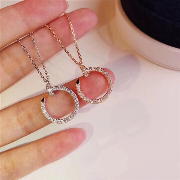 202426145841797 6055